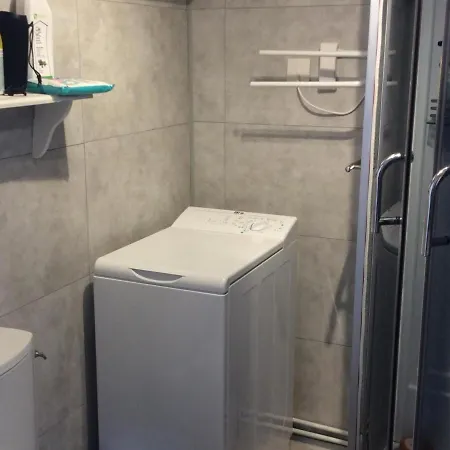 Maisonnette Calme Proche Avec Parking - Fr-1-476-189 Feriehus